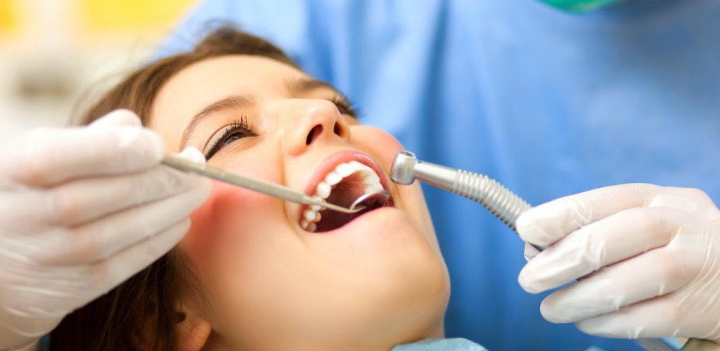 stomatolog dentist sinaia pret